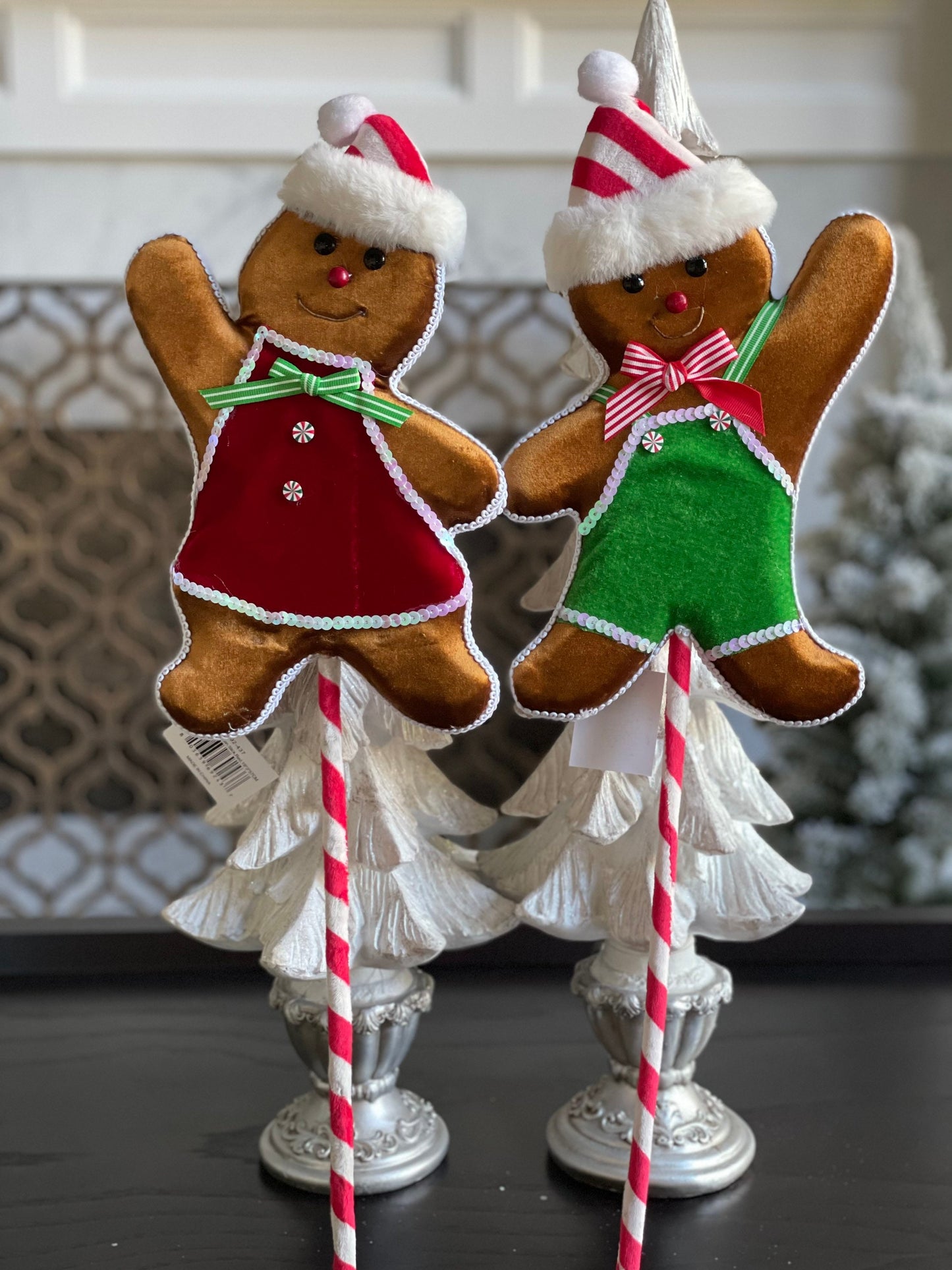 22” gingerbread girl stake candy Christmas red, white green.*