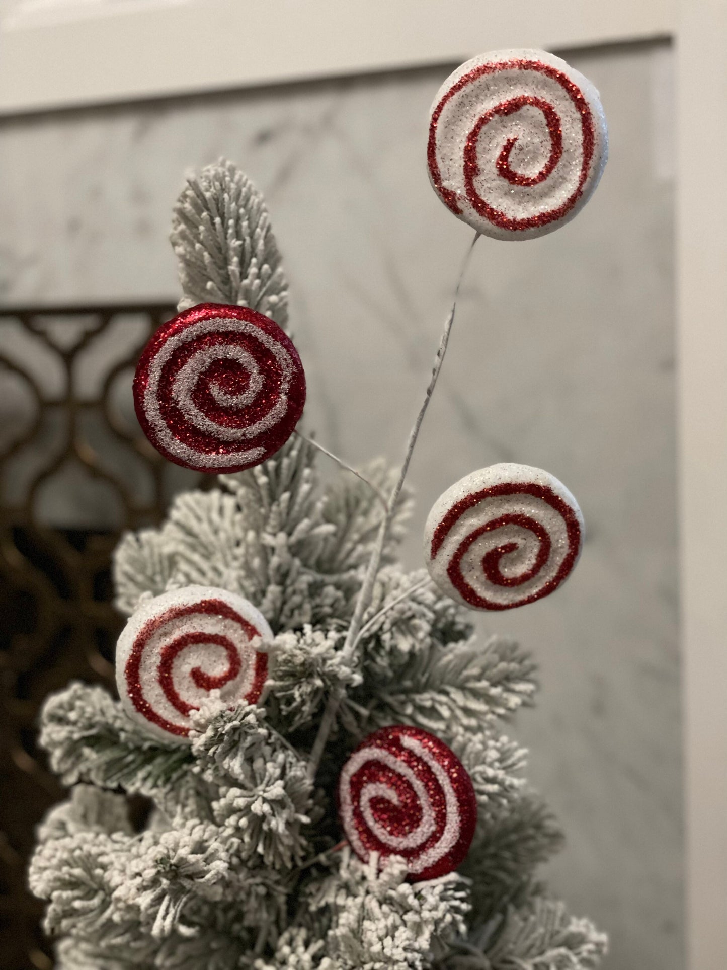 24” Glitter candy spray. Peppermint stick spray. Red and white.