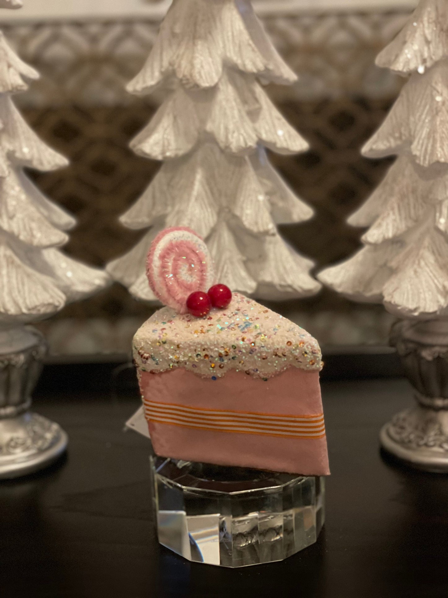 6" Candy cake slice soft pink