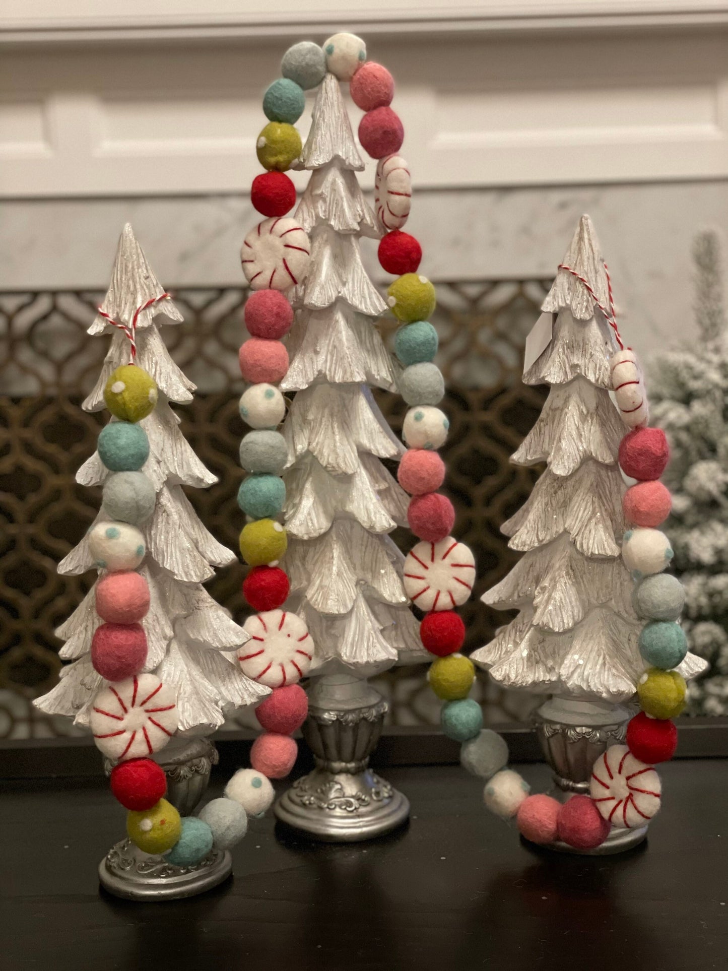 7 ft Candies, peppermint and gum garland, multi color.