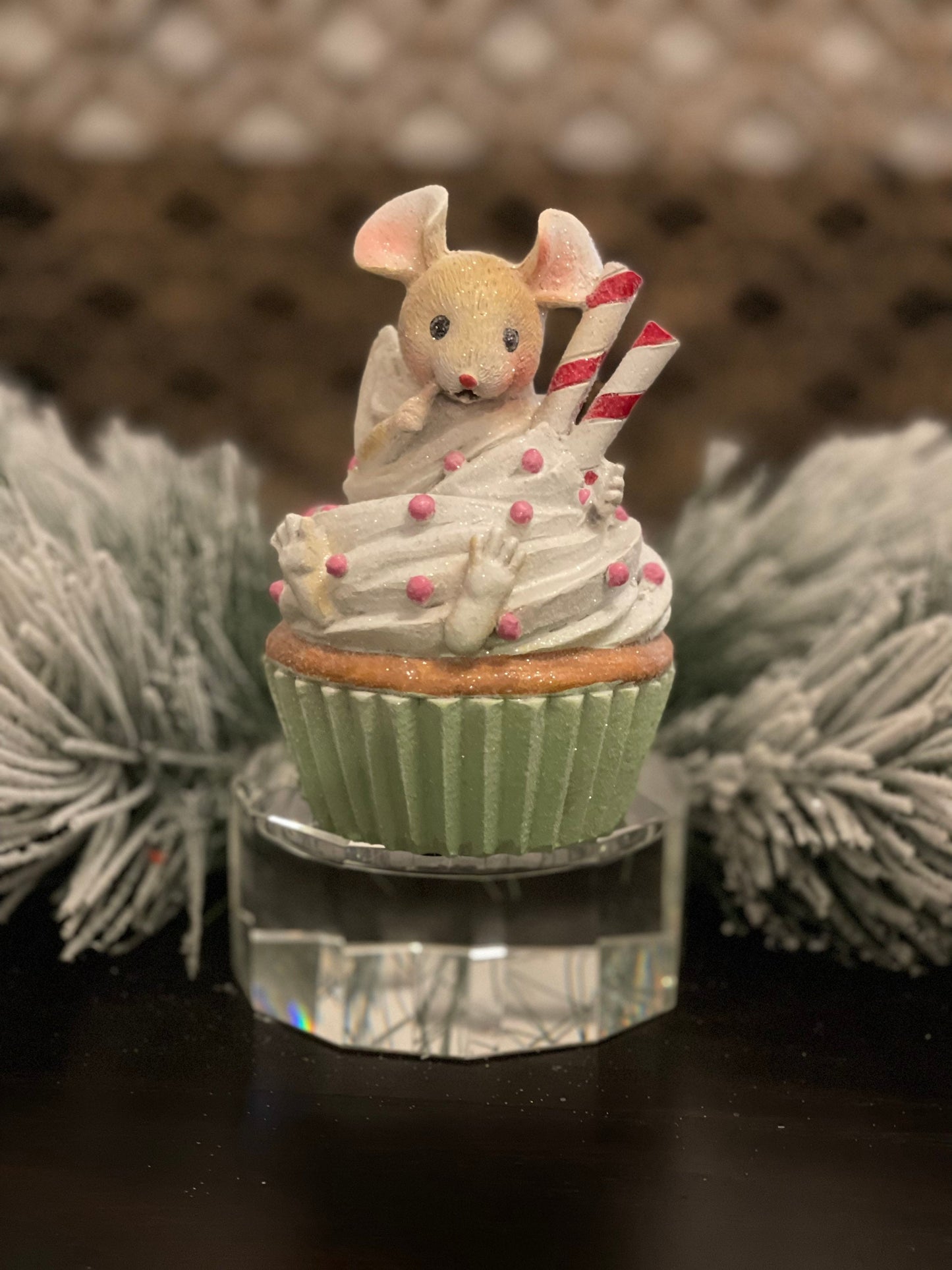 6" cupcake with mouse resin. SET OF 3.