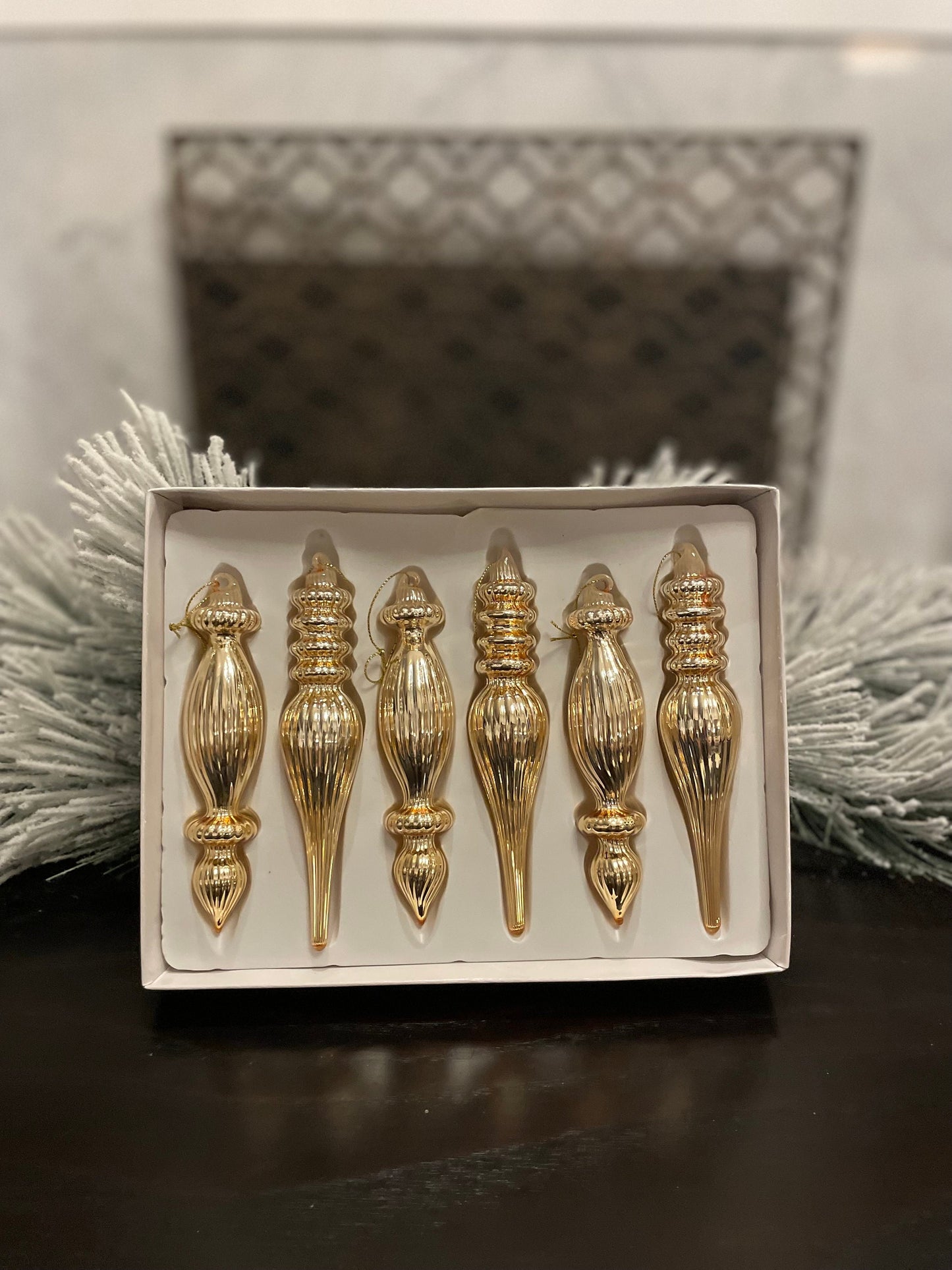 6.5” Box of gold finial ornaments. Glass. Set of 6.
